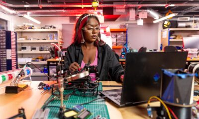 Amazon Blue Jay robotics