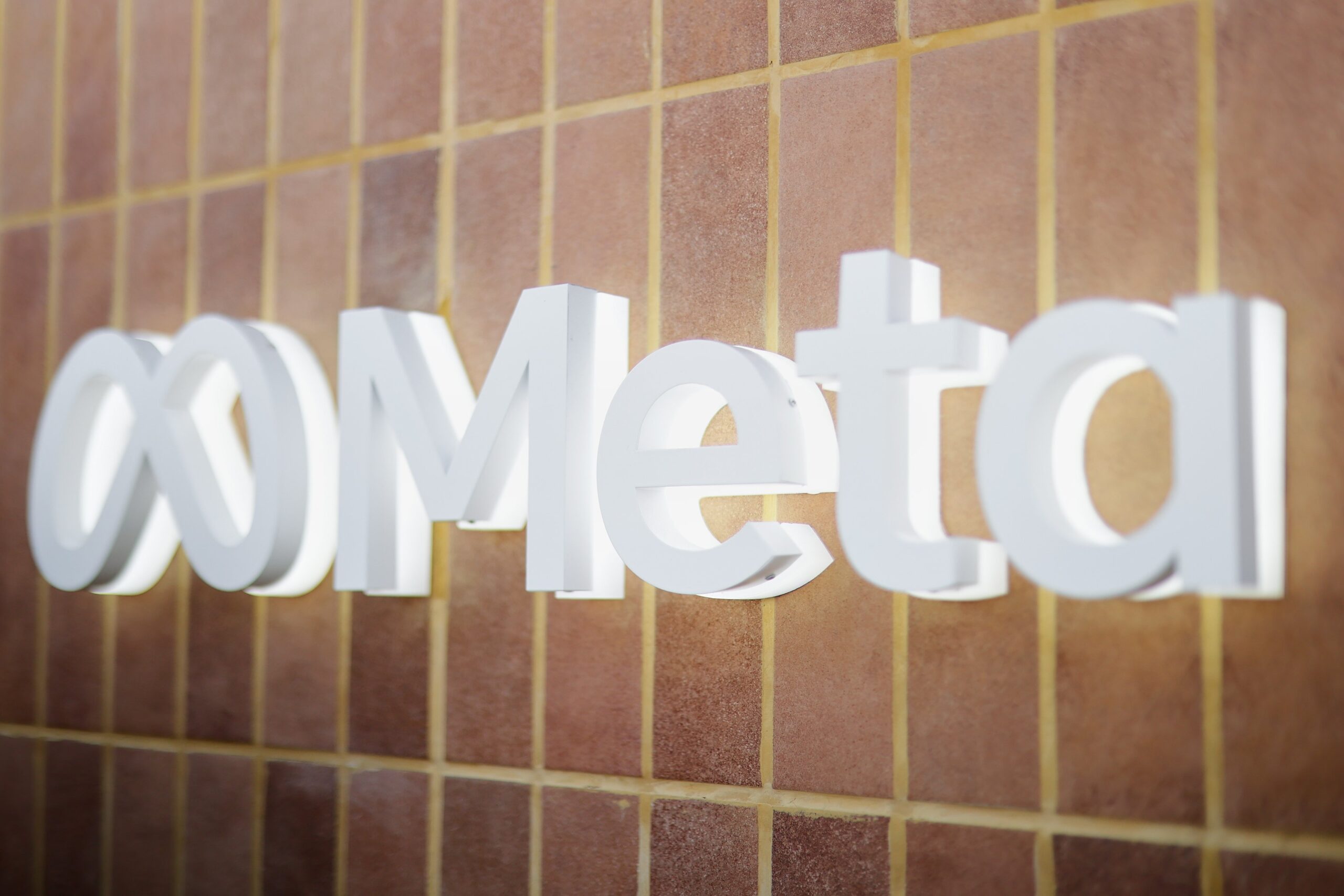 Facebook scam warnings