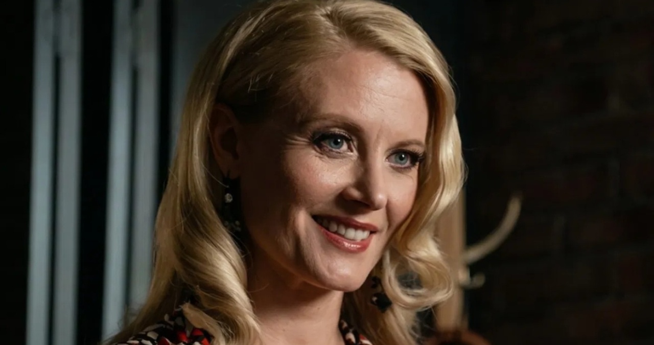 Carrie Anne Fleming dies