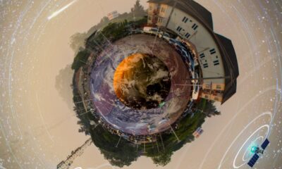 Amazon acquires Globalstar