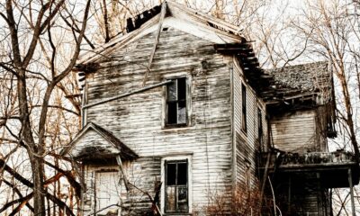why old buildings feel spooky